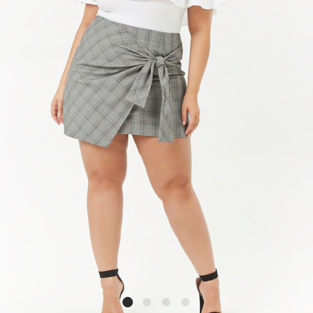 Plaid tie front mini skirt